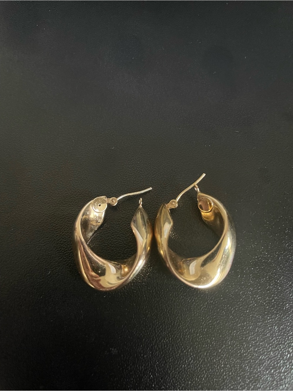 14K Solid Gold Twisted Hoop Earrings - Elegant Women's Jewelry